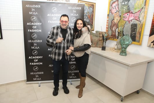 Стилно и бляскаво Академията за мода почете паметта на Вивиън Уестууд