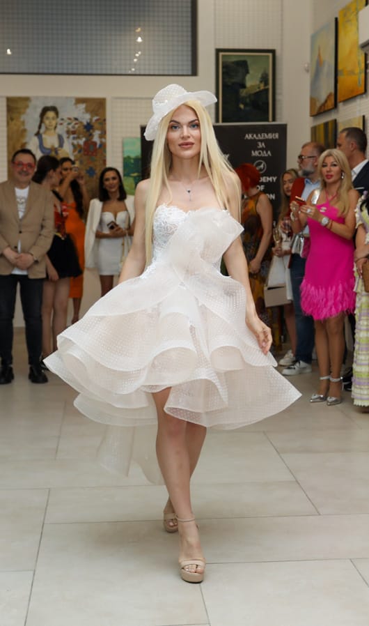 Summer Time - най-новият проект на Академията за мода