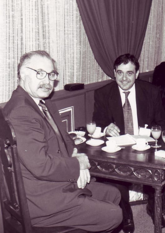 Златна игла